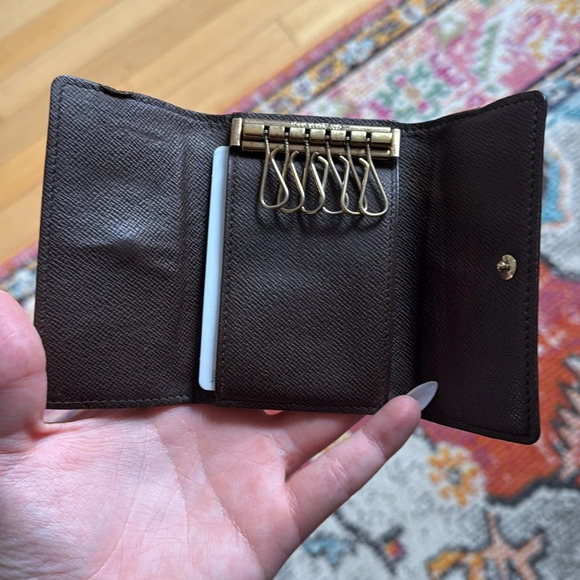 LOUIS VUITTON Damier Ebene Multicles 6 Key and Card Holder - Picture 8 of 8
